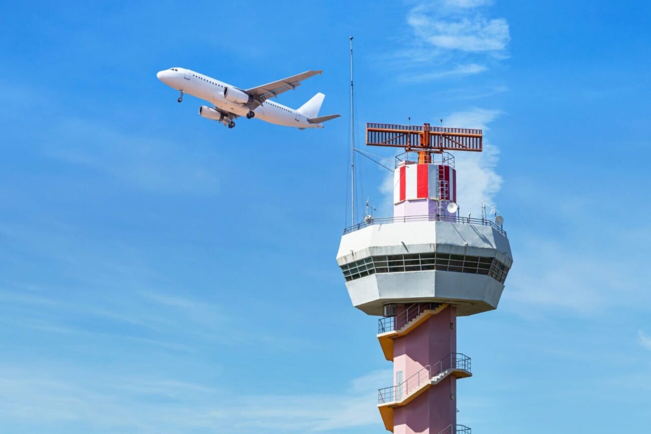 Aliens can detect Earth's airports from 200 light-years away